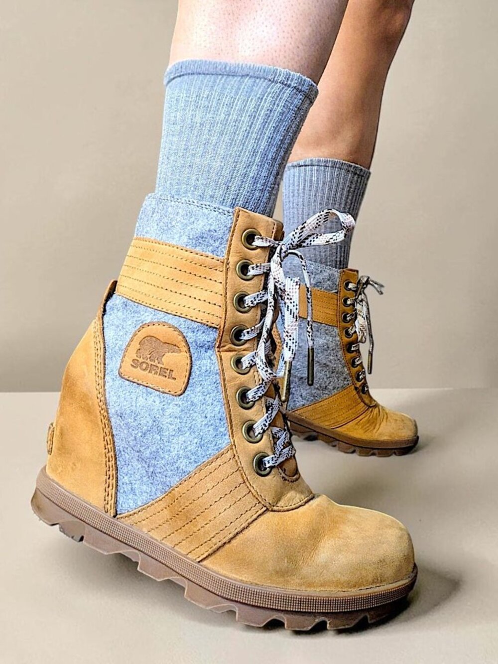 Sorel colorblock waterproof suede fairy boho Y2K lace up platform boots W's 7 US